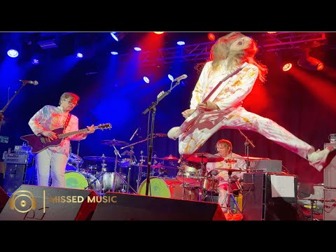 Redd Kross: The Ultimate Cult Band (Live in London)