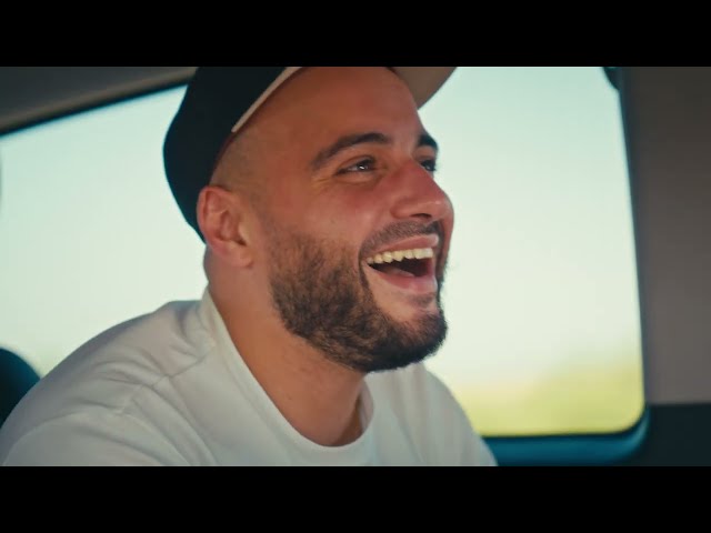 En Vrai De Vrai von Djadja & Dinaz ((jetzt ansehen))