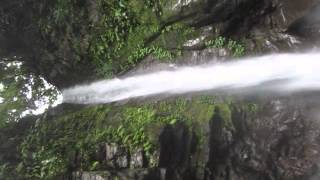 preview picture of video 'Tuasan falls - Camiguin Island - Philippines 2013'