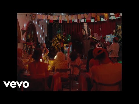 Angela Leiva, Carolina Ross - Qué Me Vas A Dar (Cumbia)