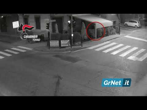 Torino: piromane appicca il fuoco al dehor di un bar, fermato e denunciato dai Carabinieri