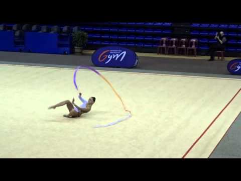 Laure Thuong ruban - Nat A 14/15 ans France Besançon 2016