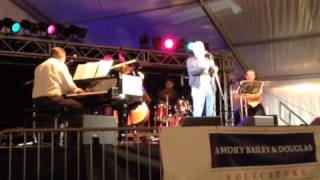 Georgie Fame - On a Misty Night