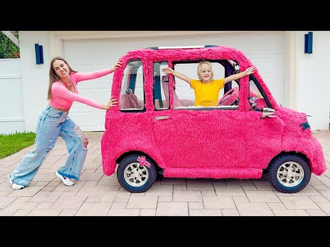 Chris helps Mom take care of pink car - Funny stories with kids