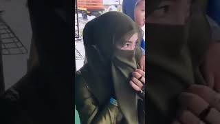 Download lagu UCTI CANTIK MEROKOK#short #bercadar #cewecantik mp3 Download lagu UCTI CANTIK MEROKOK#short #bercadar #cewecantik mp3