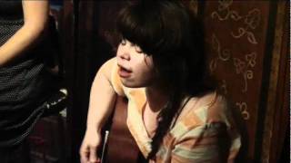 Samantha Crain &amp; Penny Hill, &quot;Ooh Ooh&quot;