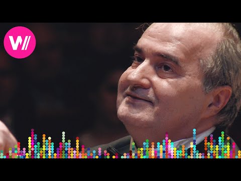 Jorge Luis Prats plays Lecuona's Mazurka in Glissando