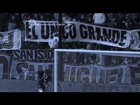 Riquelme lujos contra Arsenal