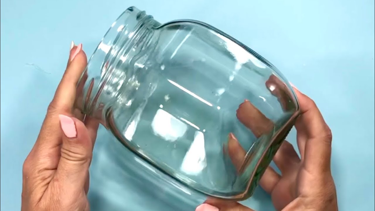 Un vaso, un frasco y un plato de Cristal / Esto es una belleza