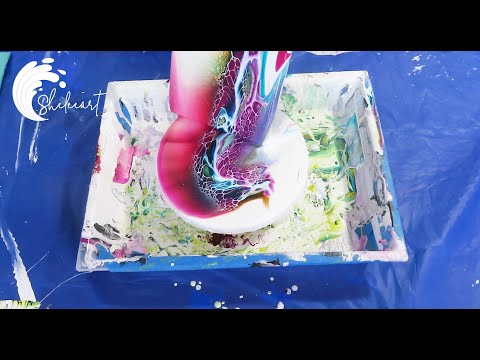 90. Sheleeart - The old Switcheroo! Watch me transfer these 2 pours from one surface to another!