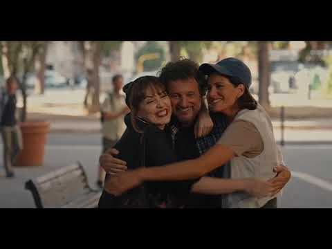 Neena - Pare Parecchio Parigi (Official Video)