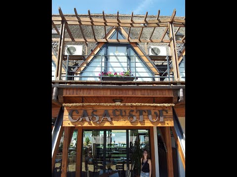 Casa cu Stuf, pensiunea de pe litoral, pe malul lacului Tătlăgeac