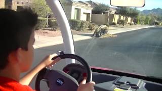 How to drive Golf Cart