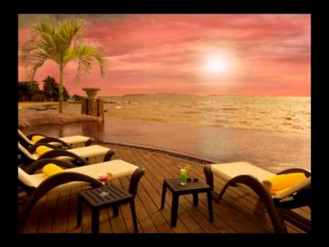 Café del Mar - Clélia Felix - Dancing With The Sun