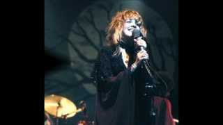Stevie Nicks - Planets of the Universe