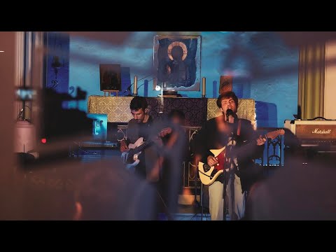 "The Church Sessions" by Pepper 96,6: Jimmy Knows - «turning into something»