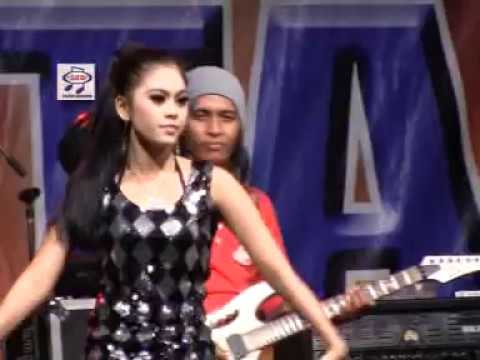 Utami DF - Tak Donwload Cintamu (Official Music Video)