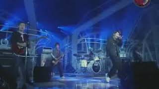 UVERworld - CHANCE ! ( LIVE )
