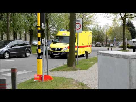 Brandweer Zaventem : Uitruk VKO - Fire department responding to MVA