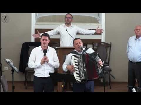 Danut Aschilean - In valea cu umbrele mortii