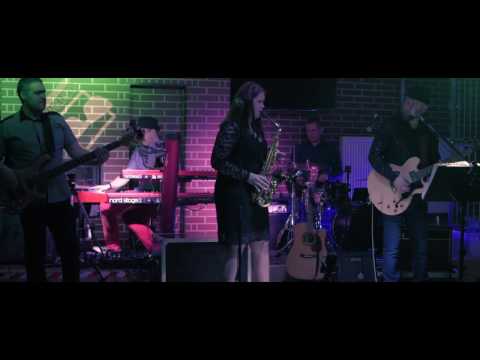 I Will Survive - Gloria Gaynor - cover by POZYTYWNI Cover Band