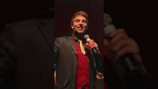 Léo Lins fritando o Venezuelano