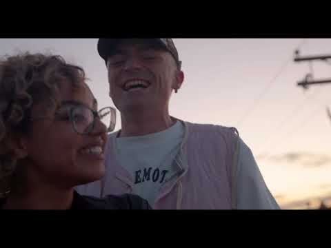 JAMS TFC - ALIEN QUEEN Feat. Maxxine (Official Video)