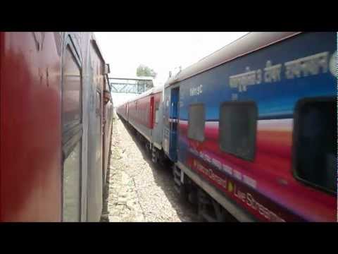 Rajdhani Overtakes Rajdhani: Very Rare and Bizarre Action on Indian Railways