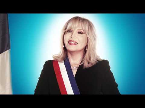 Bande annonce du spectacle  "La Candidate" au Théâtre de La Michodière avec Amanda Lear