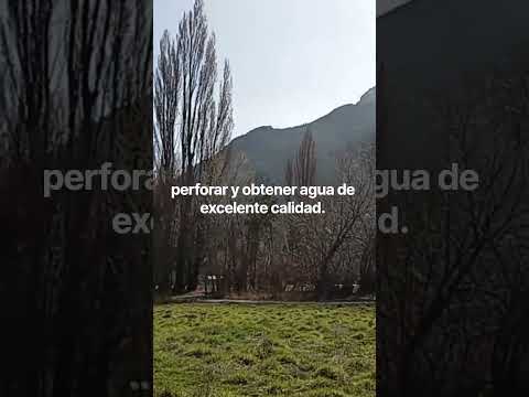 Chacra de 2500 m² en El Hoyo, todos los servicios y canal de riego