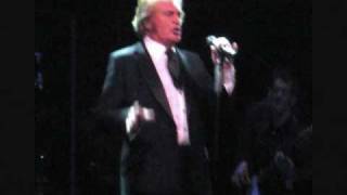 ENGELBERT HUMPERDINCK  MORNING_0001.wmv