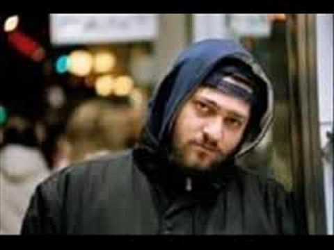 Taki Tsan-Den einai kako