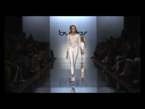 Women fashion show and backstage - Spring/Summer 2010