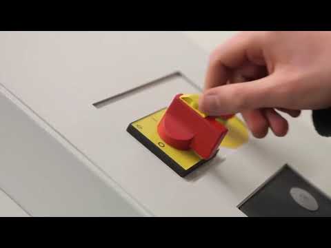 Hard drive Shredder HSM HDS230 in operation