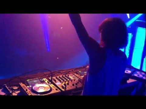 Noizepollution opening for Excision