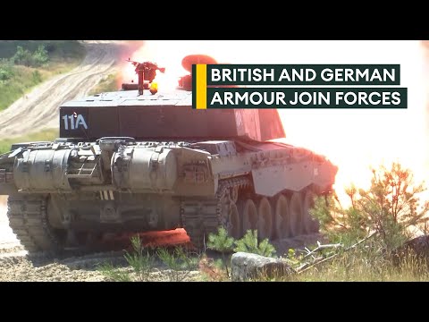 British Army armoured brigade trains with German Panzer division