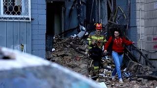 Rusia lanza un intenso ataque contra Kiev: edificios destruidos y decenas de heridos