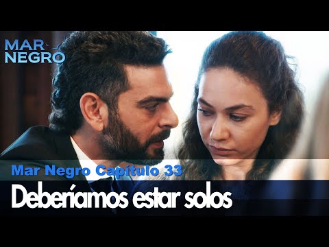 Deberíamos estar solos  - Mar Negro Las Escenas
