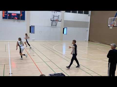 U14: Helmi Basket - Beat Basket T09
