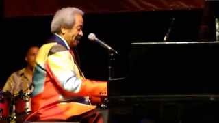 Allen Toussaint - "Sneakin' Sally Through the Alley" - Oi Casa Grande - Rio de Janeiro -18/8/2014