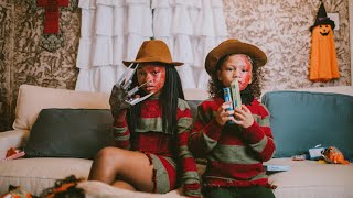 Download lagu Trick or Treat Halloween Song - Princezz Paris Ft. Chloe mp3 Download lagu Trick or Treat Halloween Song - Princezz Paris Ft. Chloe mp3