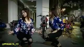 Download lagu Cewek cb goyang story wa keren mp3