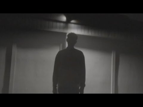 morten & Rrari Paapi - Flieger (Official Video)