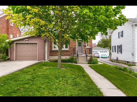 "Real Estate Property | Home tour Toronto Canada | 30 FRANCIS Street Cambridge, Ontario"