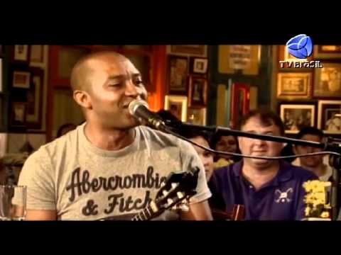 Diogo Nogueira, Netinho de Paula e Salgadinho cantam 'Cheia de Manias', do Raça Negra