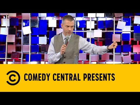 Giorgia Meloni è di sinistra - Saverio Raimondo - CC Presents