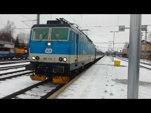 R 613 Krušnohor(Svatava)+zvláštní souprava