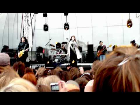 3. Bez Ciebie (Ewa Farna - Lubin 16.05.2010) HD