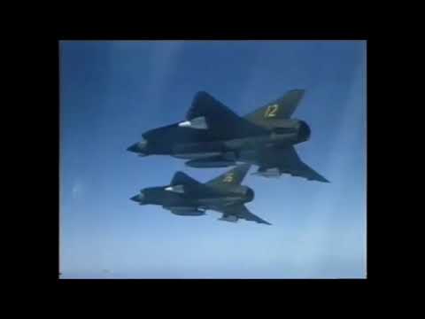 Swedish Saab J 35 Draken air police training