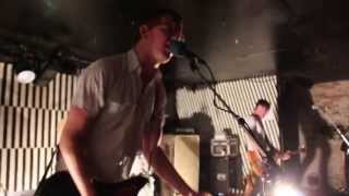 METZ - Negative Space